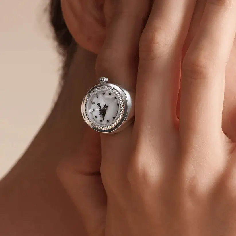LOVILDS WATCH RING — A TIMELESS STATEMENT - Image 7
