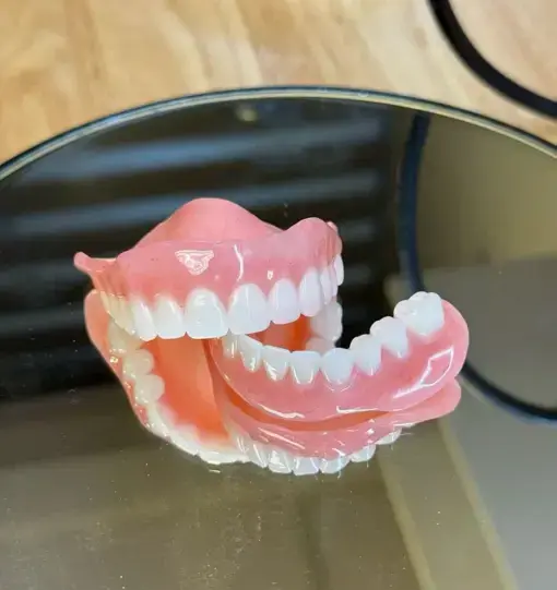 Easy Dentures-Boil-and-Bite Functional Denture - Image 3